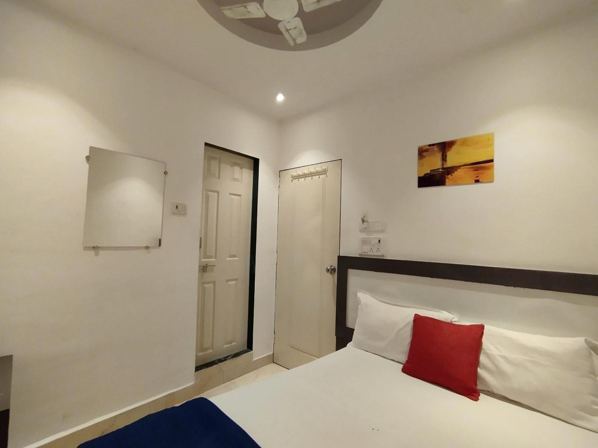 Hotel Aspen Mumbai  Buitenkant foto